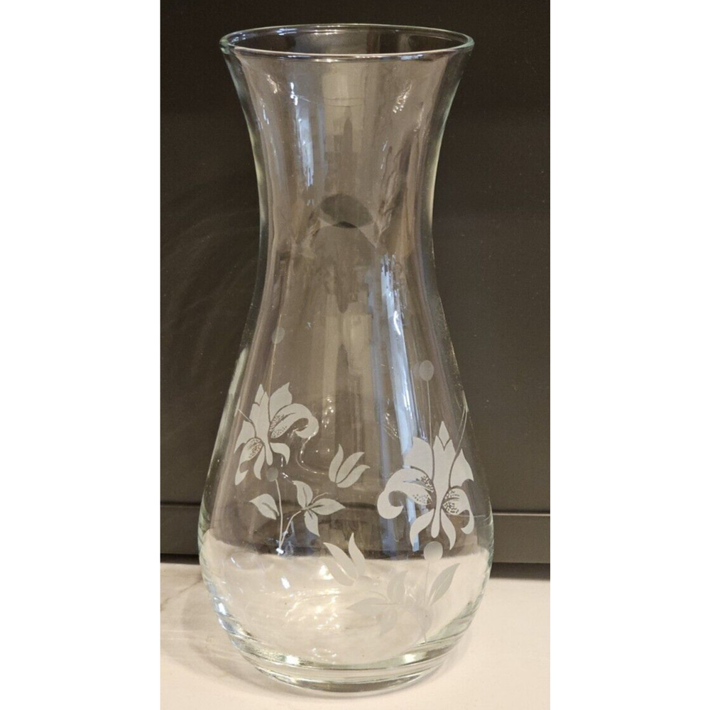 Vintage Floral Etched Clear Pasabahce Glass 8 1/4" Vase
